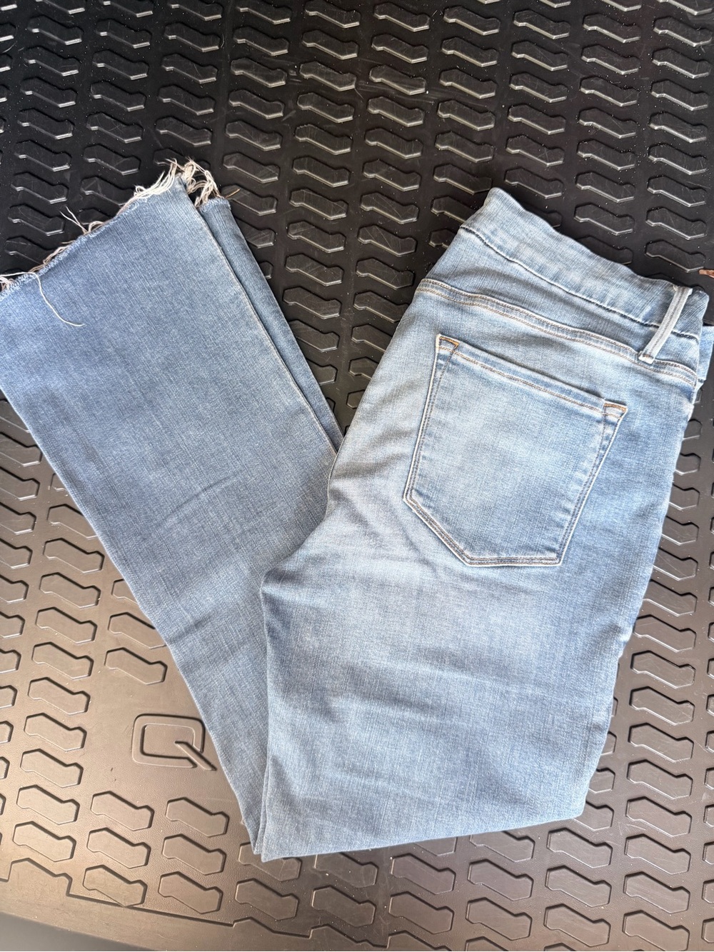 Frame Denim Light Blue Le Crop Mini Boot Jeans 29
